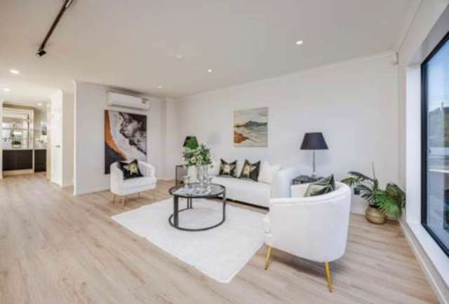 2/31 McAnnalley Street Manurewa_2