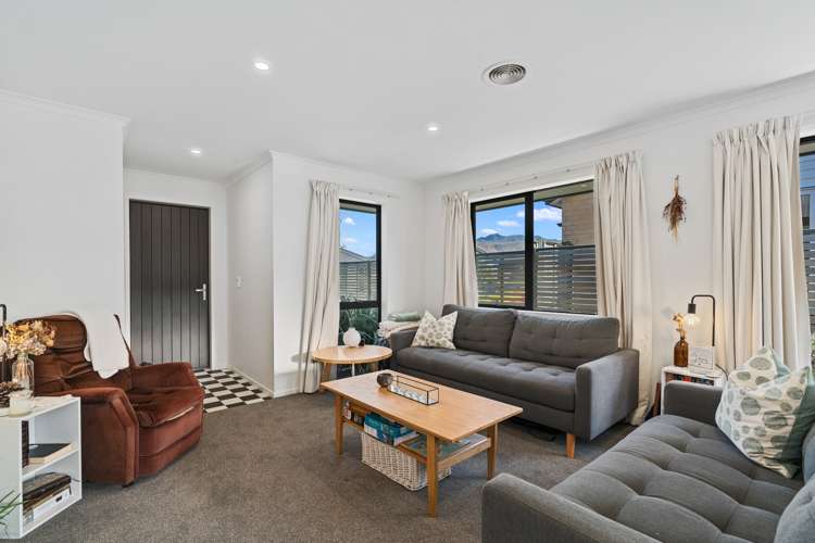 16 Coventry Crescent Lower Shotover_5