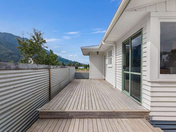 12a Stirling Street Te Aroha_9