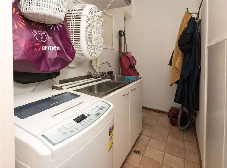 24 Lawrence Street Newtown_18