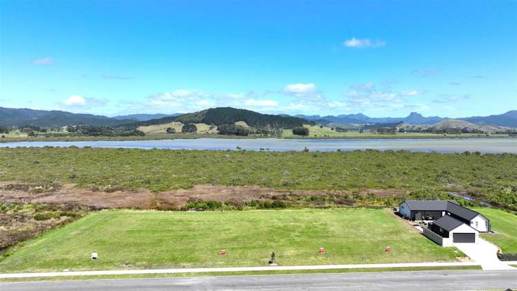 172 Kopani Road Matarangi_18