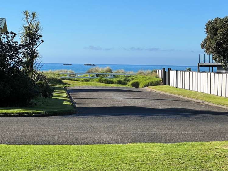 122 Blue Pacific Parade Riversdale Beach_7