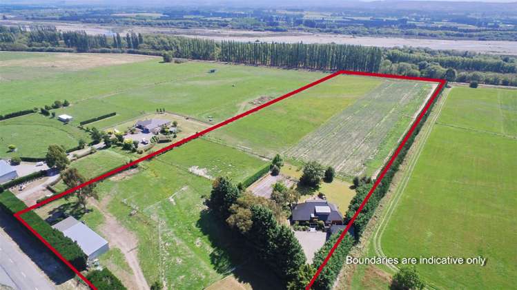 592 Mount Thomas Road Fernside_19