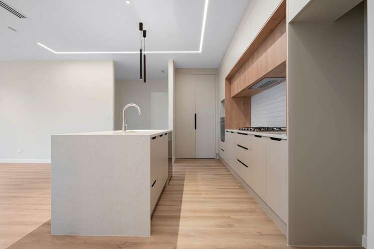 7 Henl Lane Wainui_11
