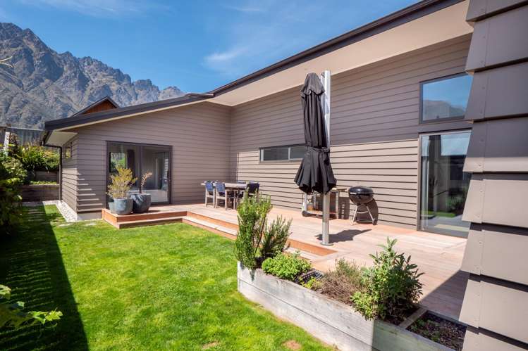 17 Howden Drive Jacks Point_6