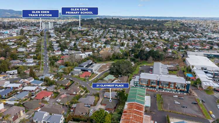 21 Claywest Place Glen Eden_17