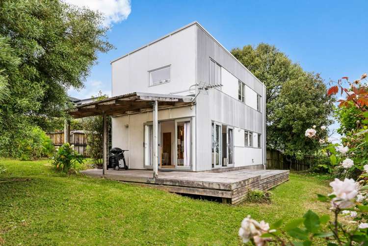 16 Crayford Street Avondale_15