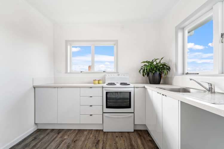 35 Eastglen Road Glen Eden_6