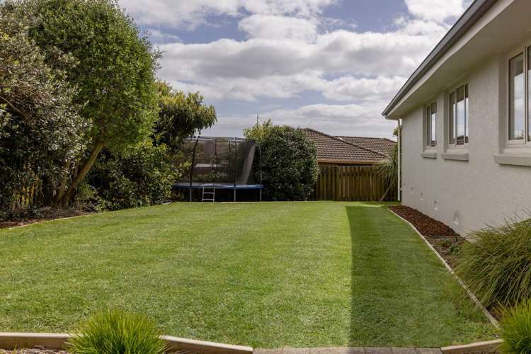 13 Tupaea Place Otumoetai_16