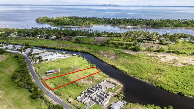 Canal-Front Opportunity – Sonaisali