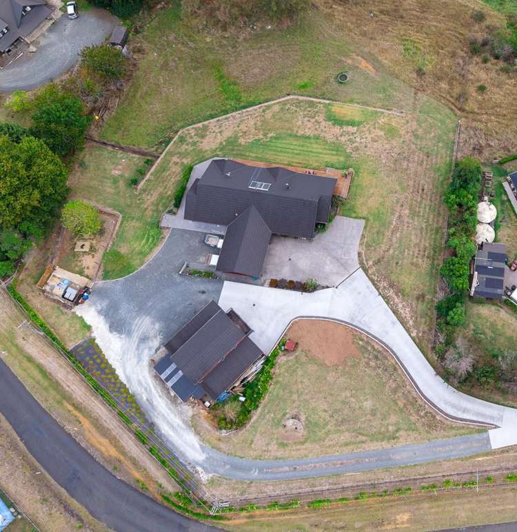 182b Howden Road Temple View_18