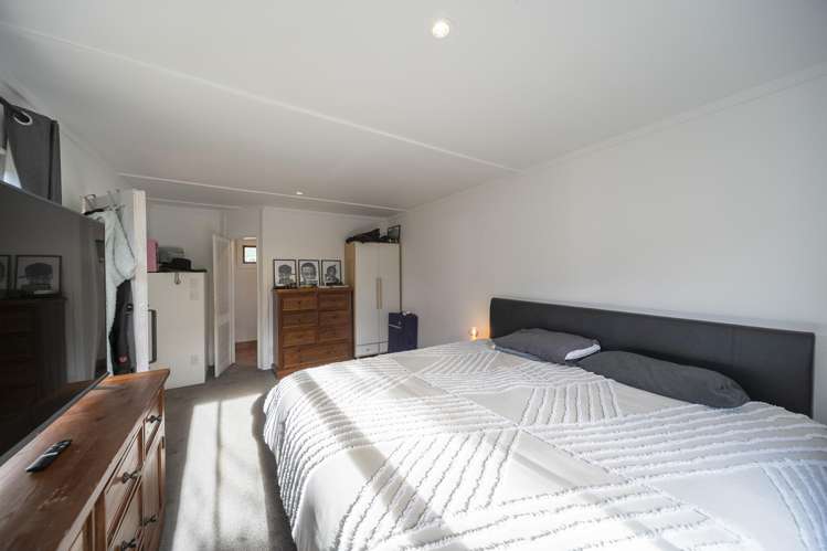 13 View Street Manapouri_8