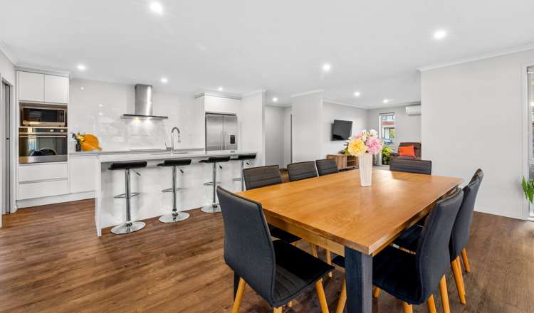 15 Orchard Terrace Riverhead_27