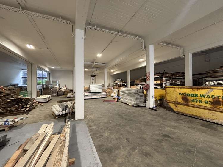 Unit 13/5-7 Lower Tyers Road Ngauranga_3