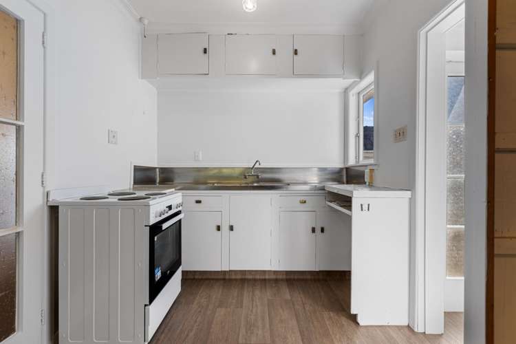 24 Stratford Place Otumoetai_5