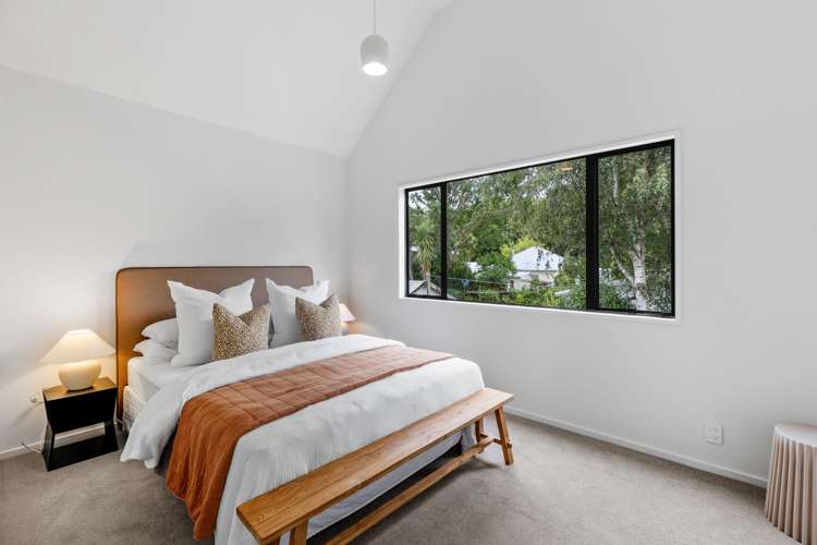 2/8 Mayfair Street Riccarton_26