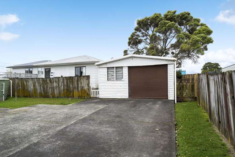 50 Barrys Road Glendene_14