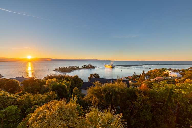 90 Princes Drive Britannia Heights_18