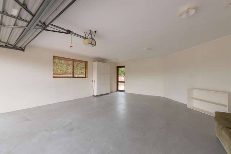 39 Malthouse Crescent Brightwater_21