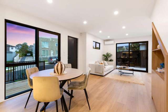 3 Towra Place Botany Downs_2