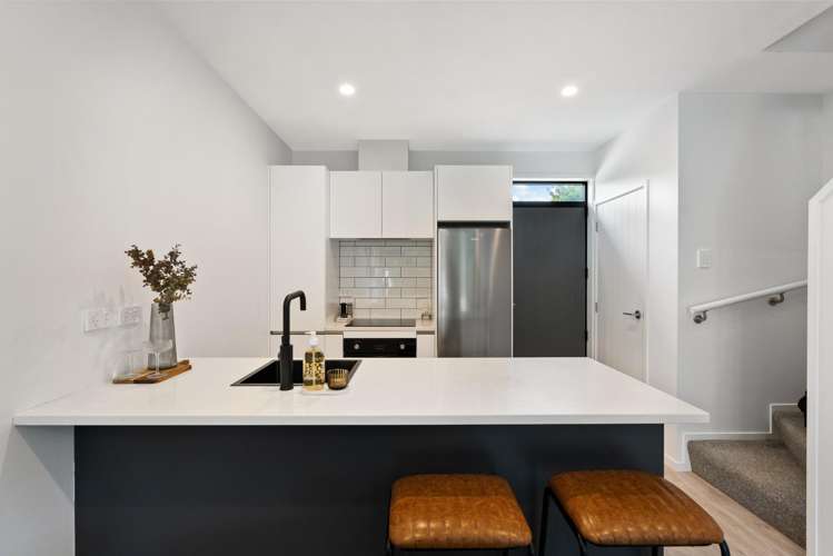 6/1 Jersey Avenue 1727_6