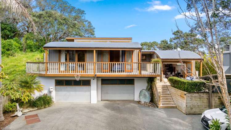 417 Leigh Road Leigh_48