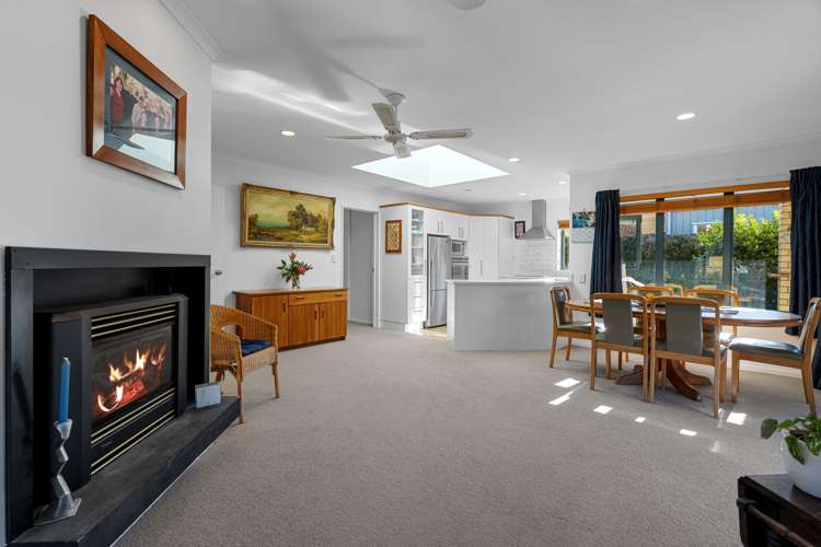 38 Corinth Grove Papamoa_3