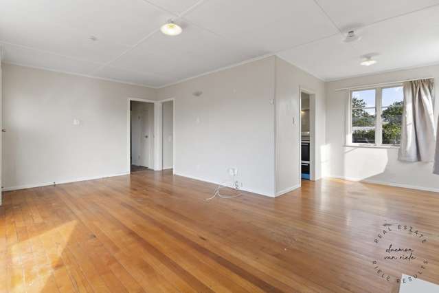 12 White Road Manurewa_2
