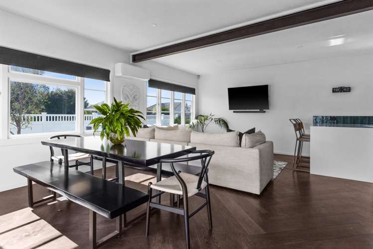 709 Grove Road Mayfair_6