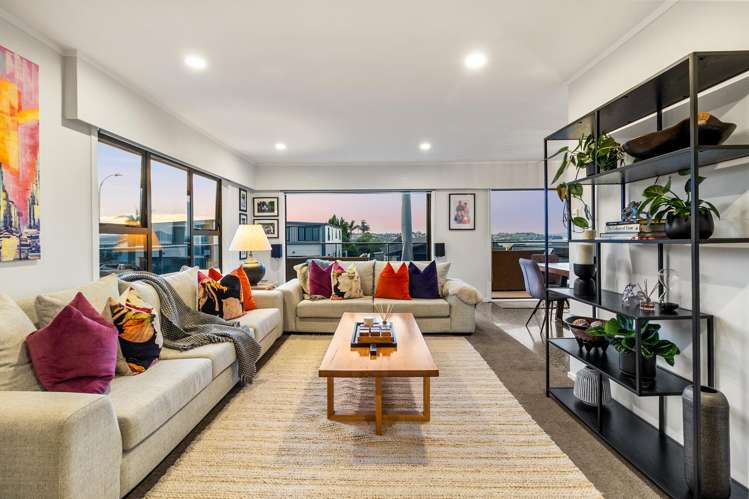 16 Clyside Avenue Half Moon Bay_7