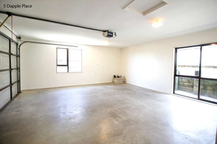 5 Dapple Place Flat Bush_12