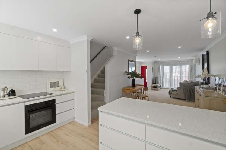 1/97B Mokoia Road Birkenhead_11