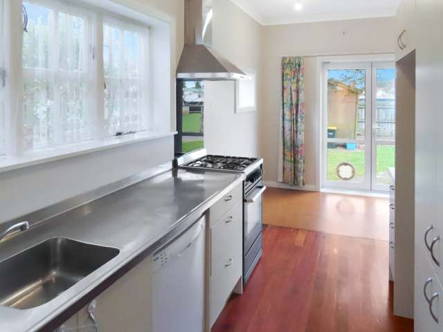 7 Douglas Street Waiwhetu_3