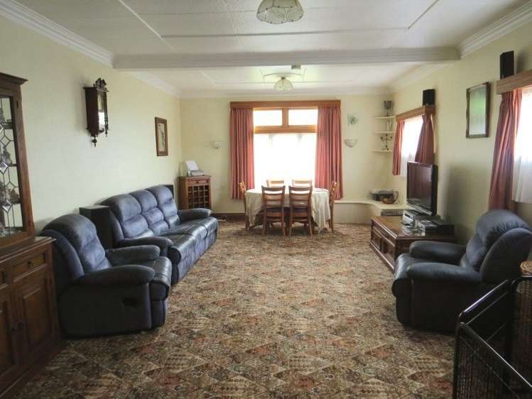 142 Main Street Pahiatua_10