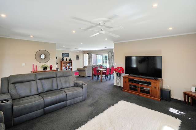 64 Roydon Drive Templeton_4