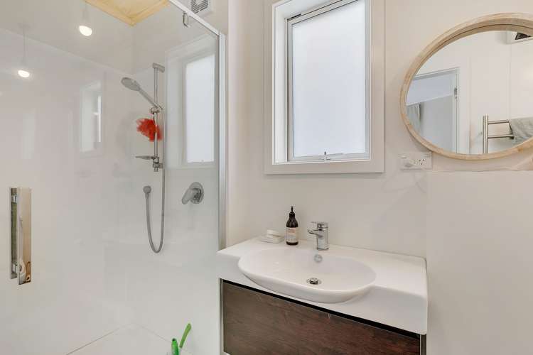 4 Stephen Street Tawa_13