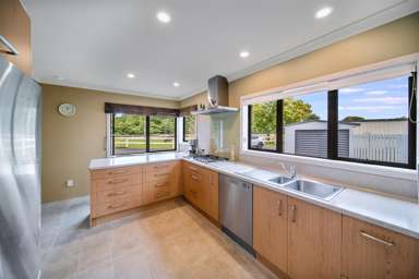 503 Pickering Road_4