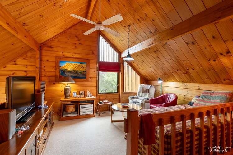 1282d Fergusson Drive Brown Owl_12