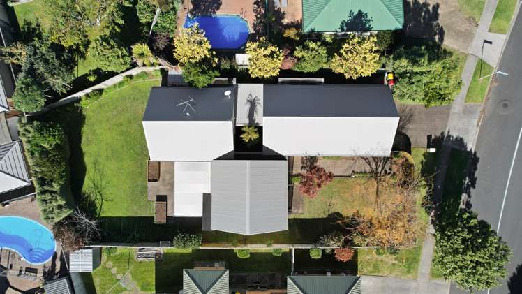 32 Caversham Drive Rototuna_18
