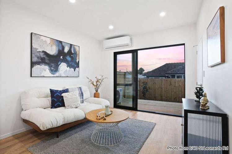 4/40 & 6/40 St Leonards Road Kelston_6