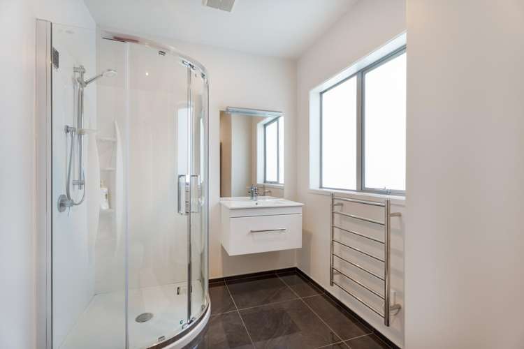 10 Crompton Avenue Churton Park_14