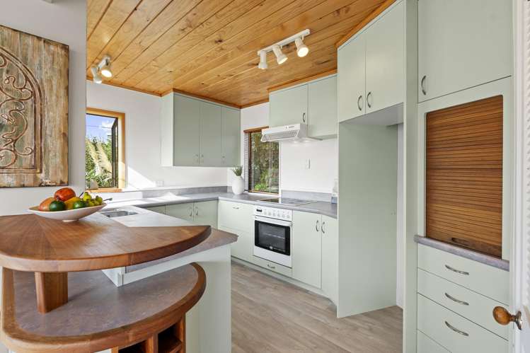 26 Pacific Parade Army Bay_10