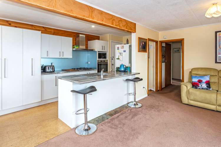 10 Valder Place Waiomu_10
