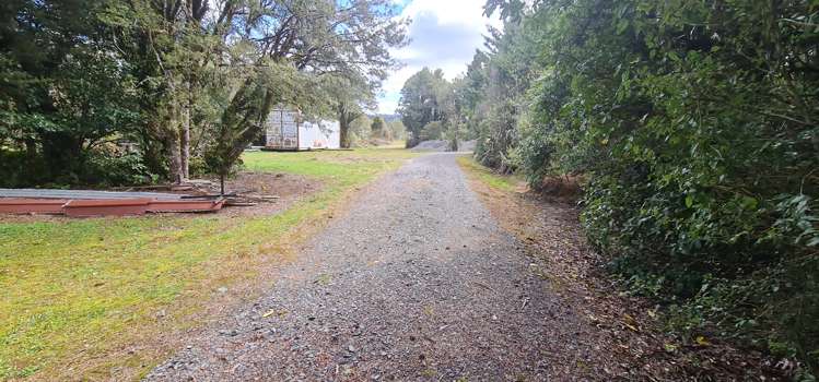 13 Findlay Street National Park_9