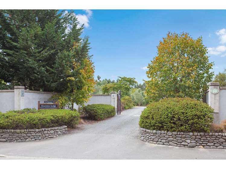 8 Clearwater Avenue Northwood_19