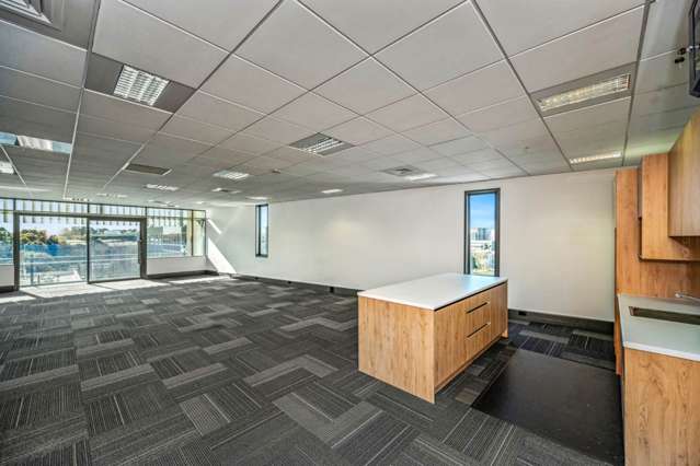 Unit 3.2 /381 Great South Road Ellerslie_3