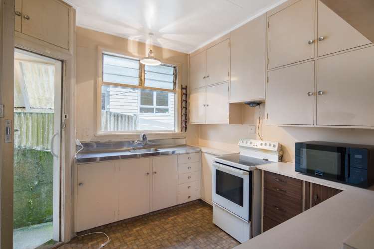 52 Khandallah Road Ngaio_11