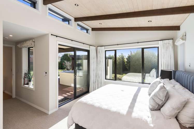 42 Grangewood Drive Lincoln_10