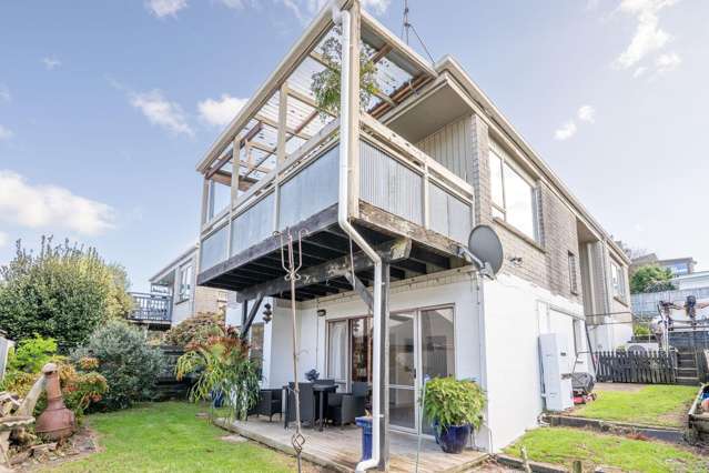 Versatile Living with Income Potential