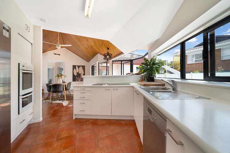 20 Taitua Drive Te Atatu South_7